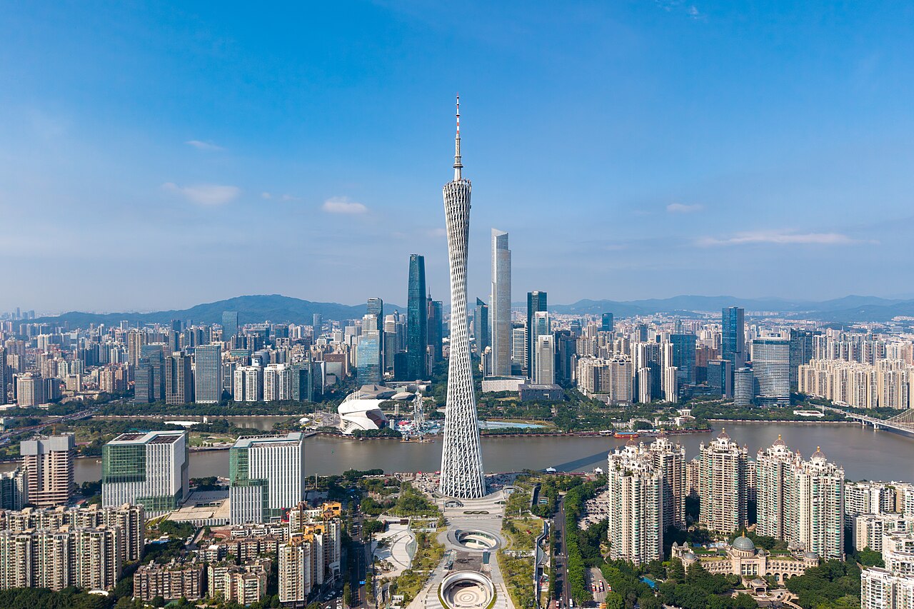 Baiyun- & Starry-Sky-Aussichtshallen (428 m & 433 m)