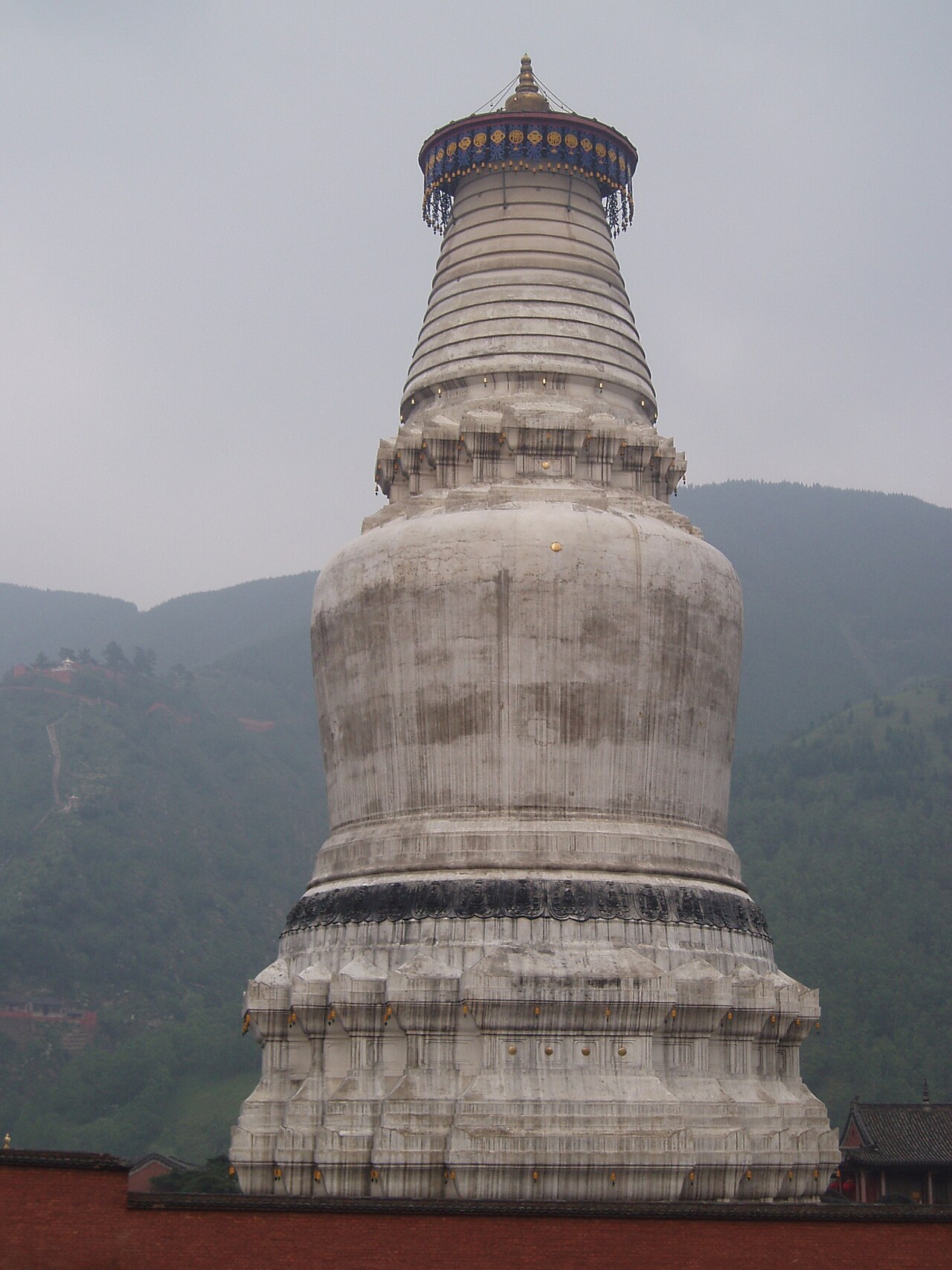 Gran Pagoda Blanca del templo Tayuan